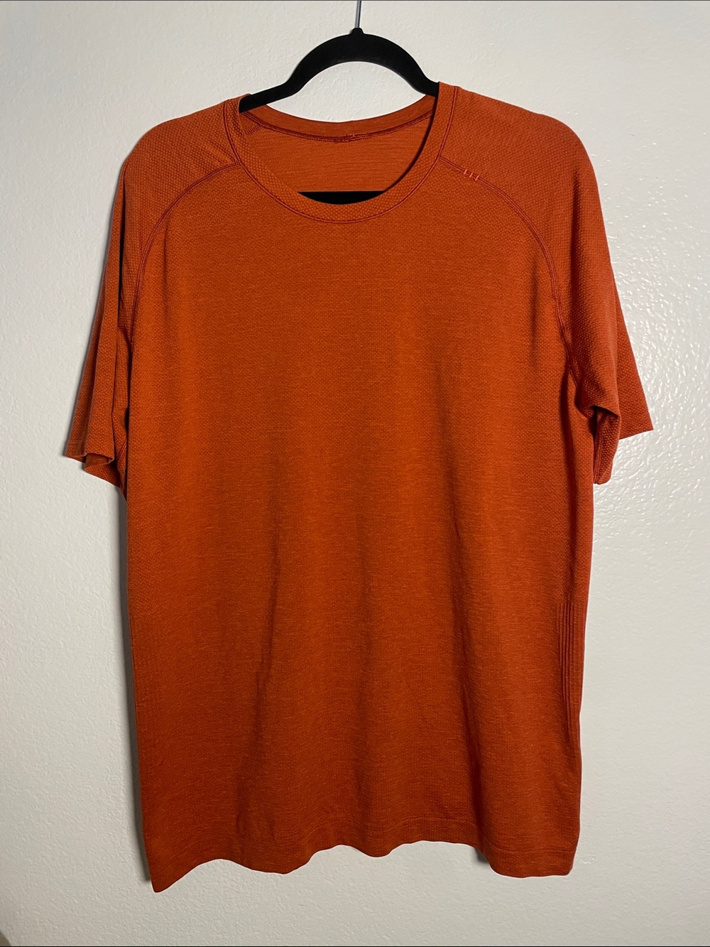 Lululemon Shirt Mens L Orange Metal Vent Tech Short Sleeve
